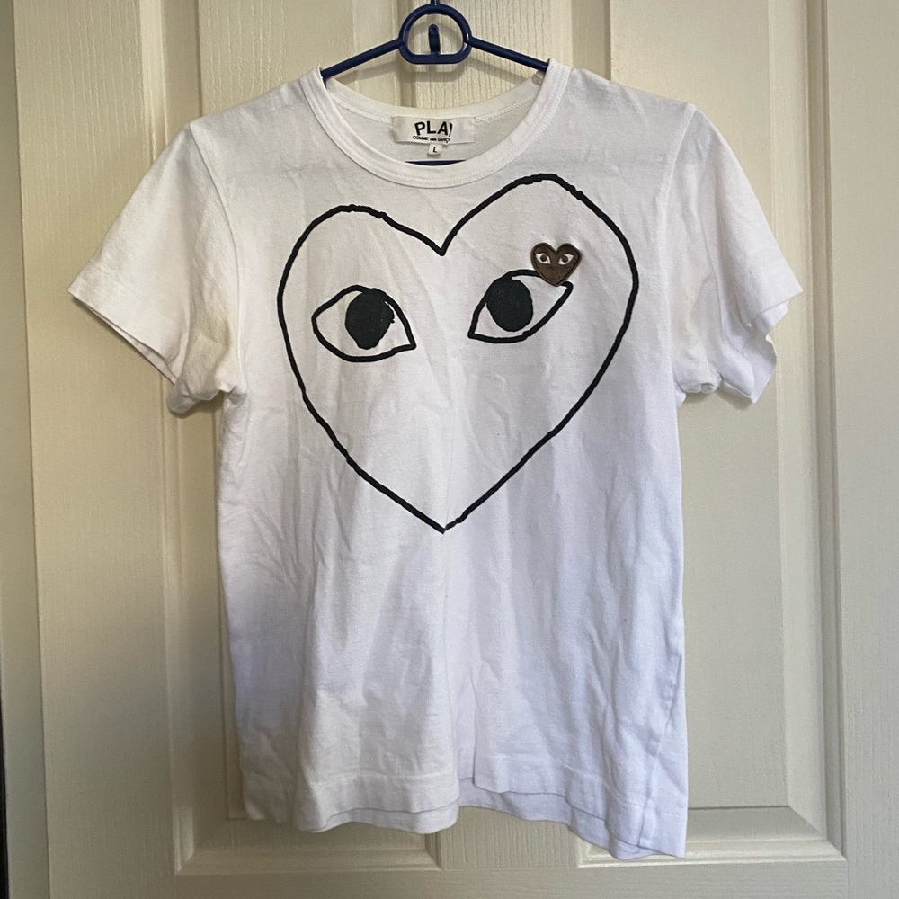 comme de garçons black heart shirt